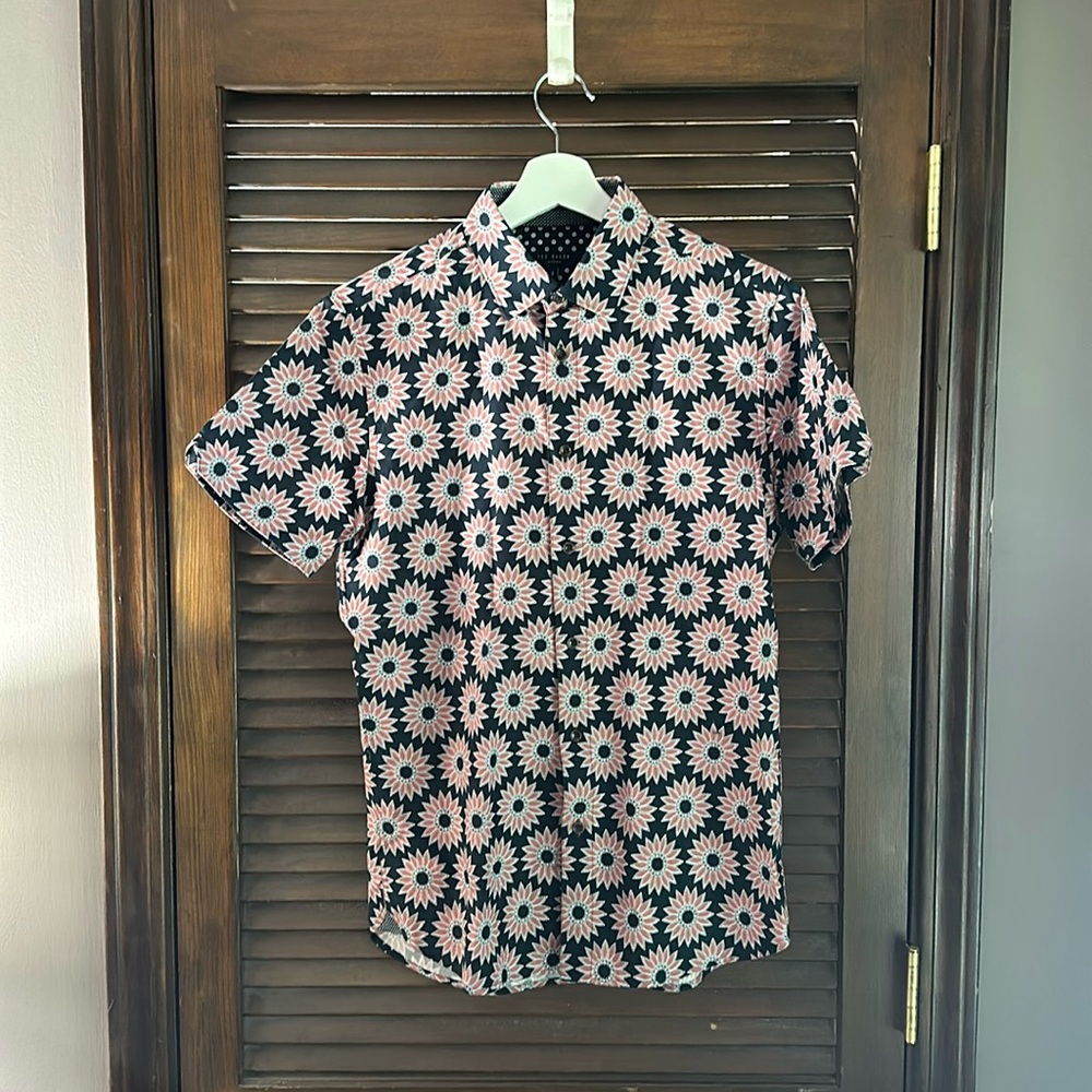 Ted Baker size 2 short sleeve button down.